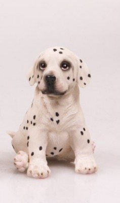 Hondje gevlekt 14 cm zittend
