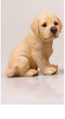 Labrador 18 cm zittend