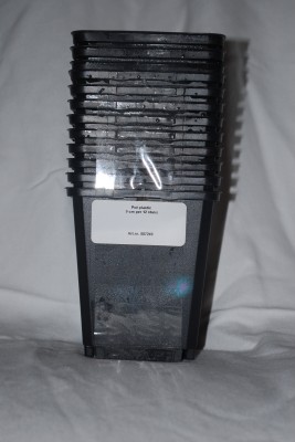 Plastic potjes 9 cm zwart per 12 stuks